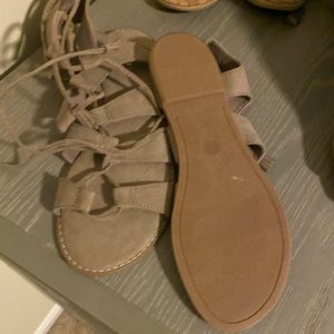 Old navy gladiator sandals